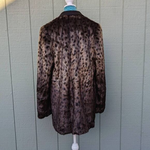 Juicy Couture Faux Fur Ombre Cheetah Print Button up Cardigan. XL - Picture 4 of 10